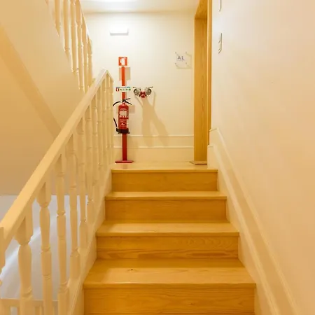 In Between Exclusive Charm By The Center *