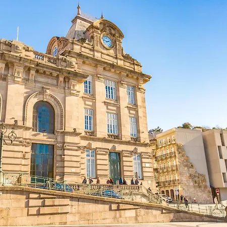 In Between Exclusive Charm By The Center פורטו