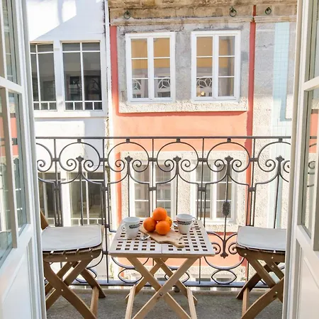 In Between Exclusive Charm By The Center Apartment Porto