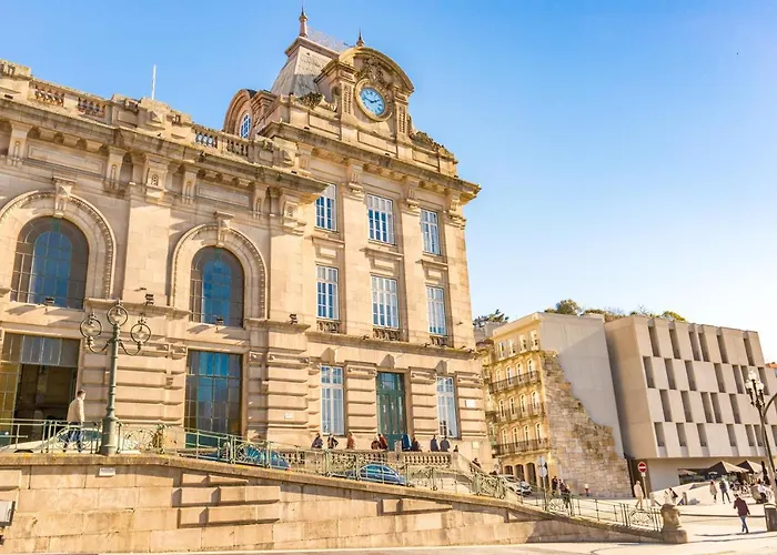 In Between Exclusive Charm By The Center 포르투