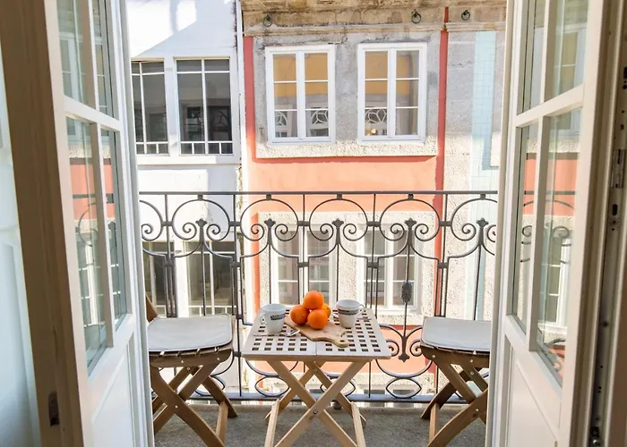 In Between Exclusive Charm By The Center Apartman Porto