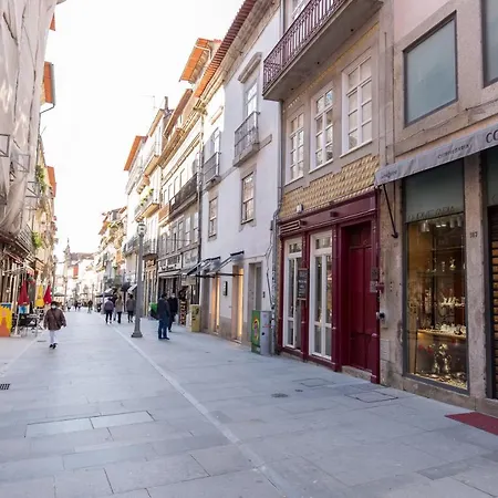 In Between Exclusive Charm By The Center Lejlighed Porto